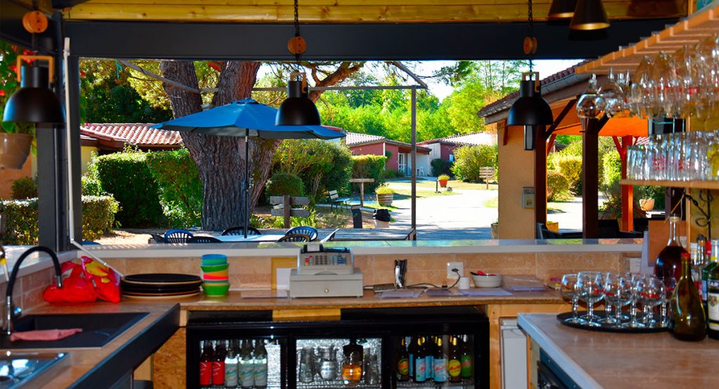 Bar refait entièrement en 2022. Relais du Moulin Neuf